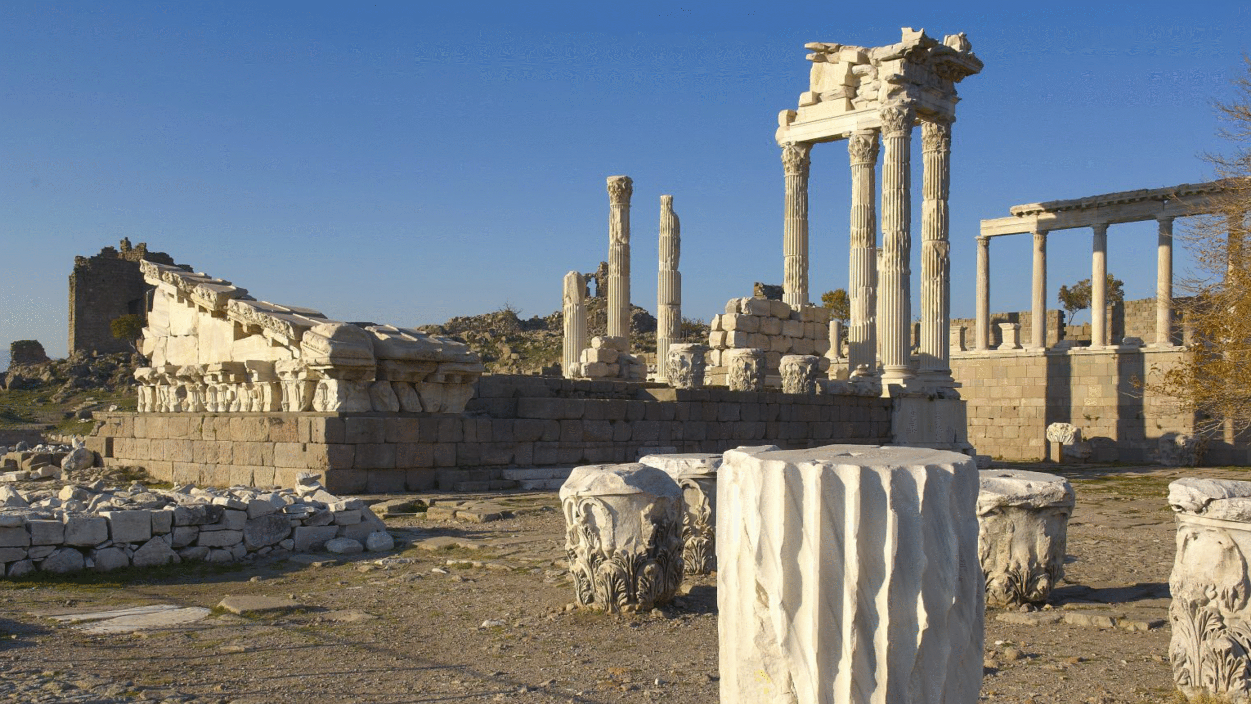 “Geçmişin doruğu, geleceğin mirası.”